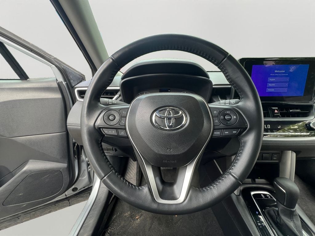 2025 Toyota Corolla Cross LE