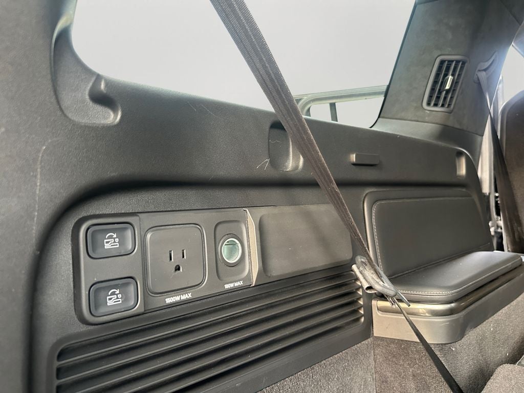 2025 Rivian R1S Adventure Dual Motor Large Pack