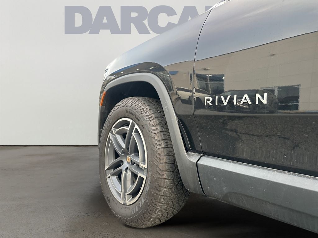 2025 Rivian R1S Adventure Dual Motor Large Pack