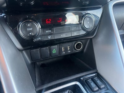 2025 Mitsubishi Eclipse Cross LE