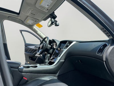 2022 INFINITI Q50 LUXE