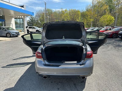 2022 INFINITI Q50 LUXE