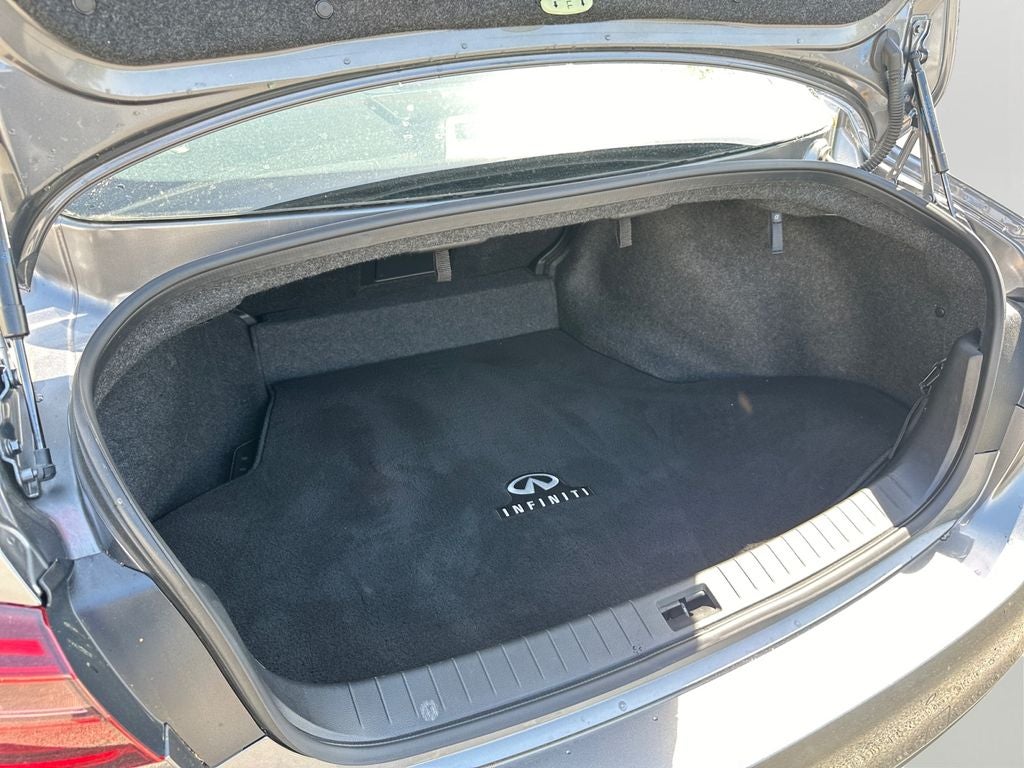 2022 INFINITI Q50 LUXE