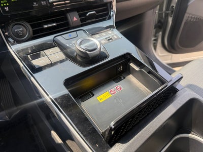 2024 Toyota bZ4X Limited