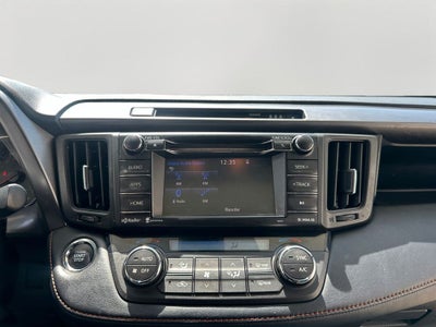 2018 Toyota RAV4 SE
