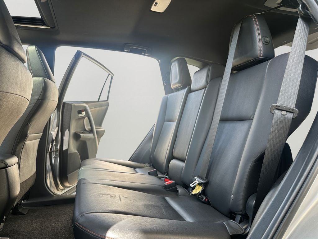 2018 Toyota RAV4 SE