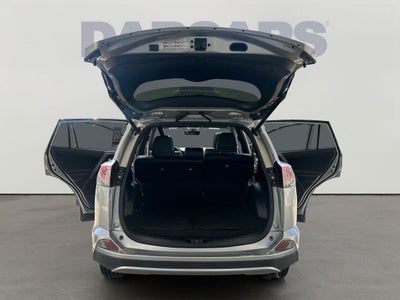 2018 Toyota RAV4 SE