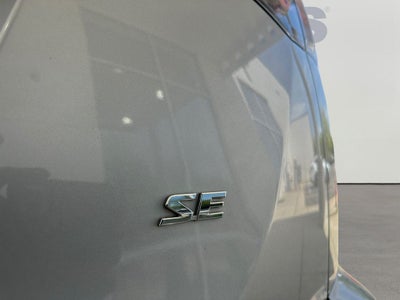 2018 Toyota RAV4 SE