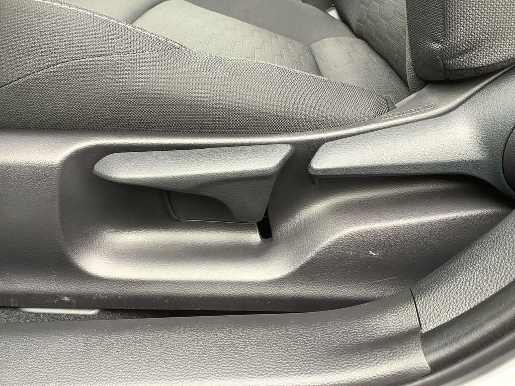 2025 Toyota Corolla Hatchback SE