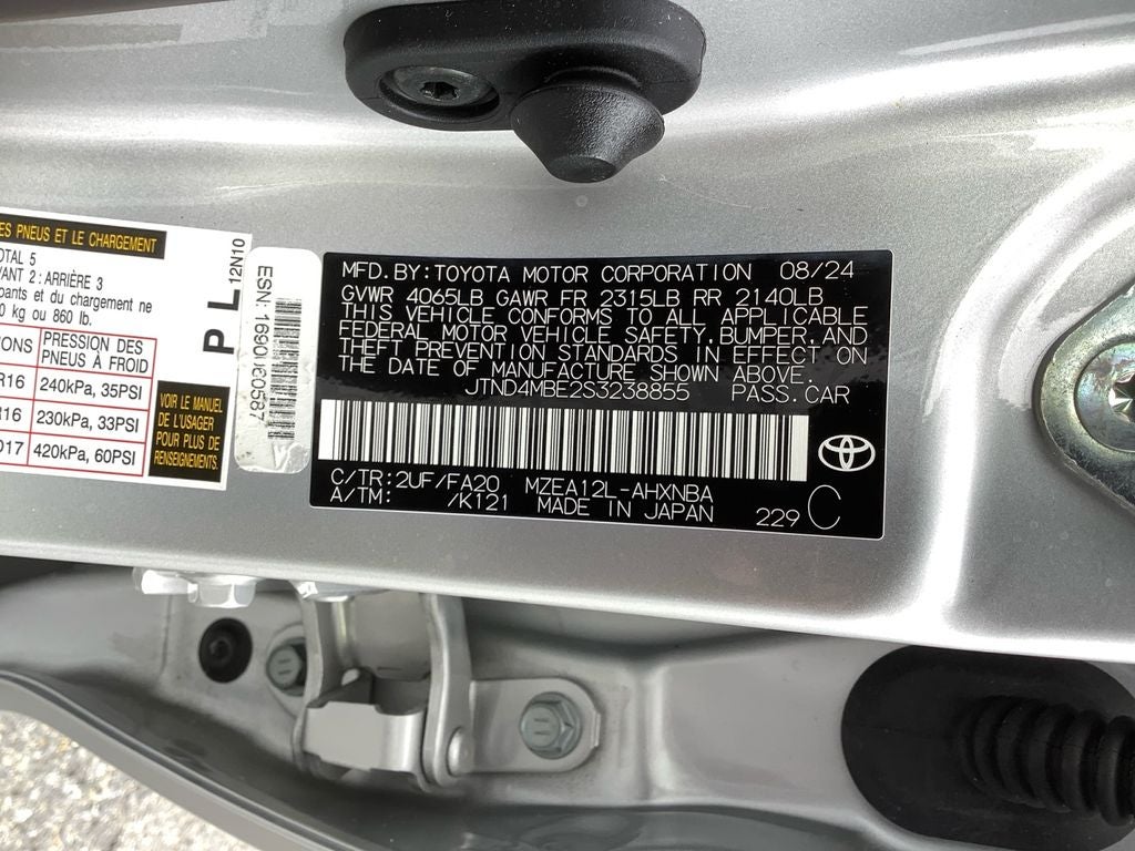 2025 Toyota Corolla Hatchback SE