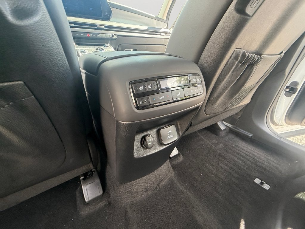 2025 Hyundai Palisade SEL Premium 8 Passenger