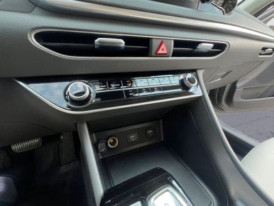 2023 Hyundai Sonata SE