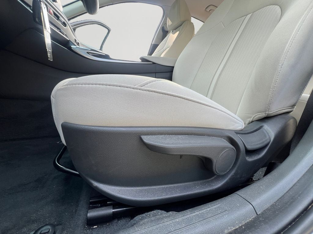 2023 Hyundai Sonata SE