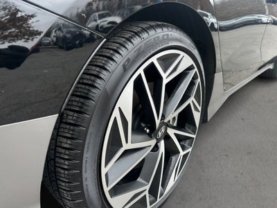 2024 Hyundai IONIQ 6 SEL Navigation Package
