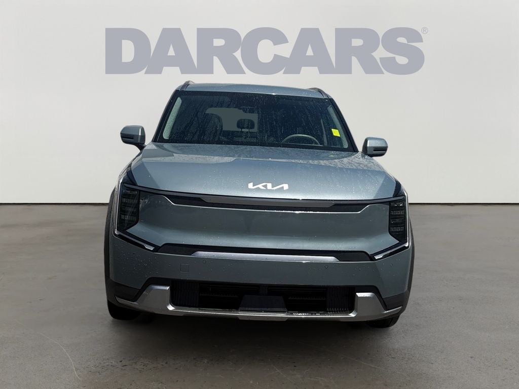 Used 2024 Kia EV9 Wind with VIN KNDAFFS51R6035123 for sale in Bowie, MD