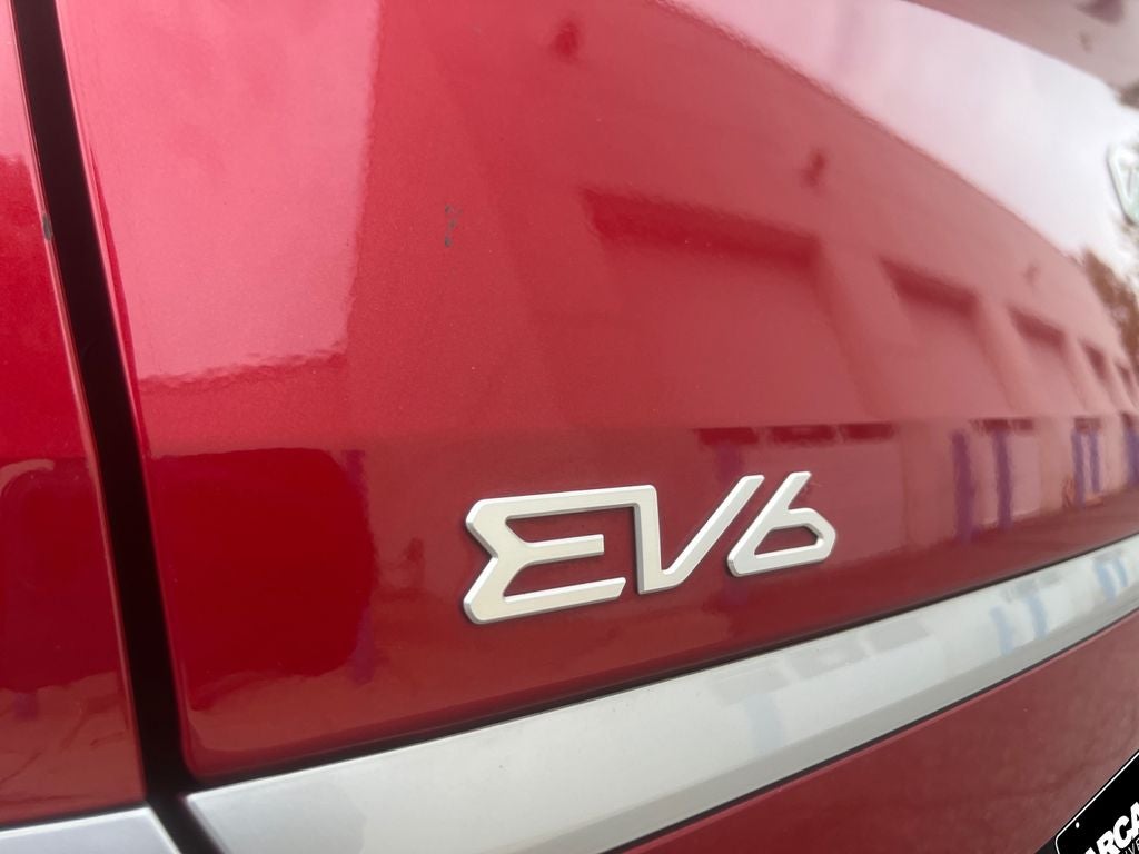 2024 Kia EV6 Light
