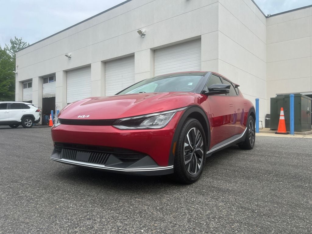 2024 Kia EV6 Light