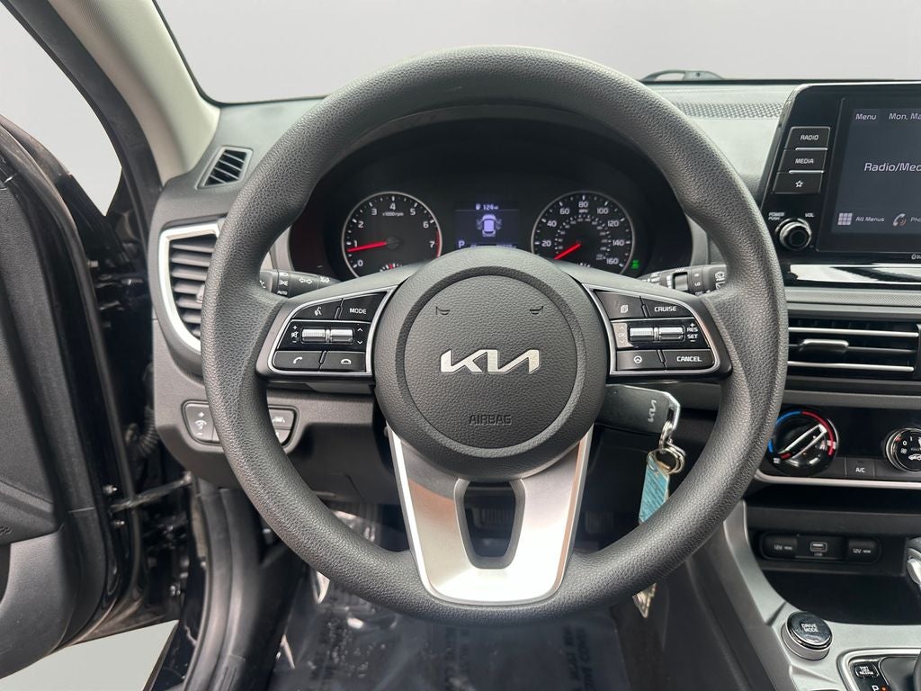 2023 Kia Seltos LX
