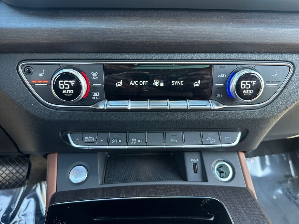 2024 Audi Q5 45 S line Premium quattro