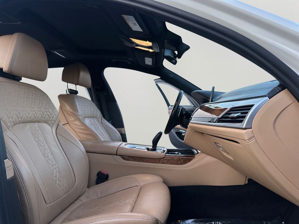 2017 BMW 7 Series 750i xDrive