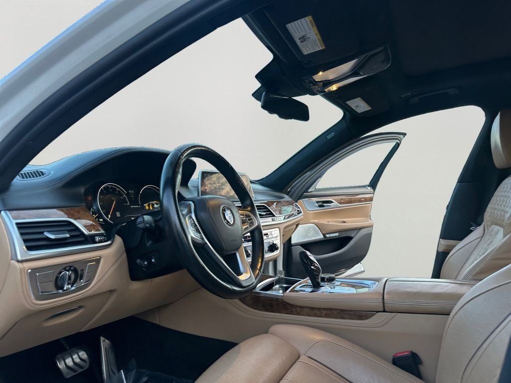2017 BMW 7 Series 750i xDrive