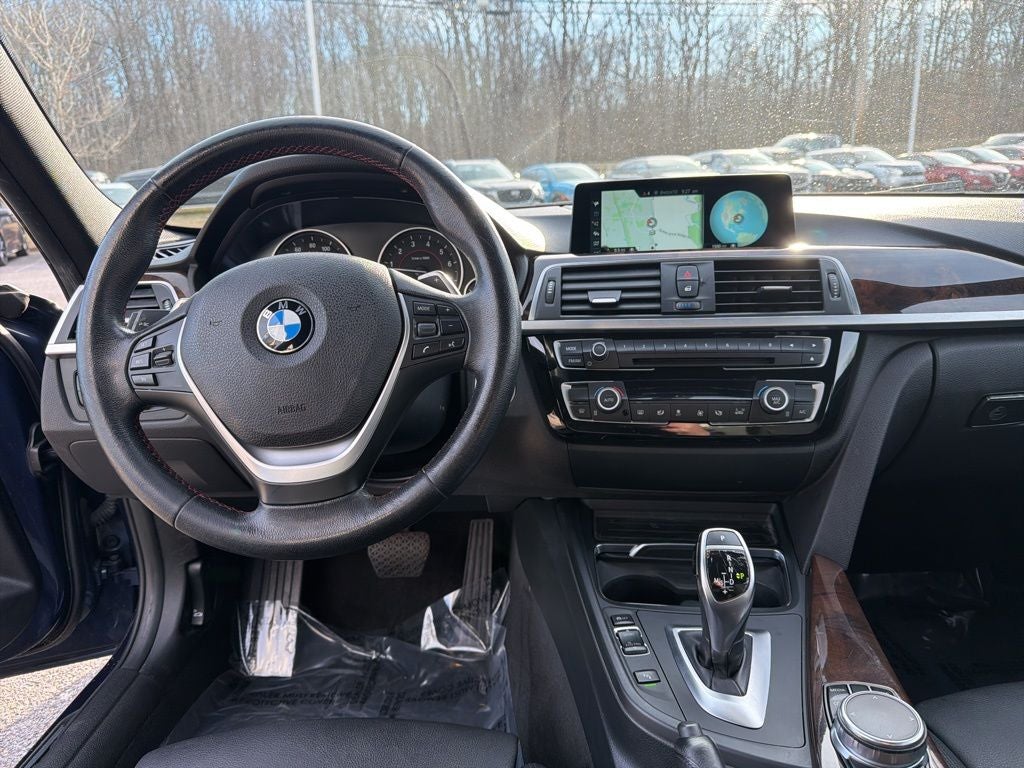 2017 BMW 3 Series 330i xDrive