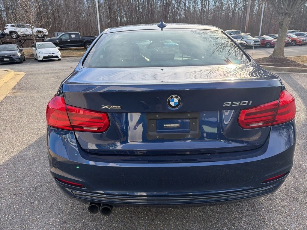 2017 BMW 3 Series 330i xDrive