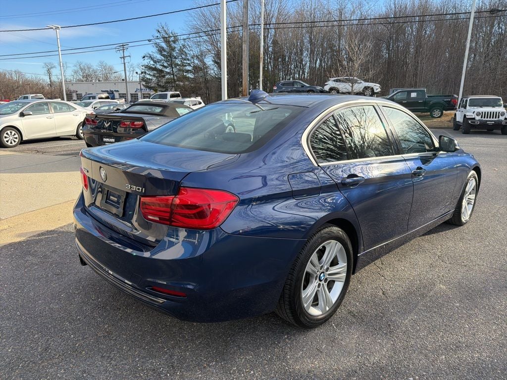 2017 BMW 3 Series 330i xDrive