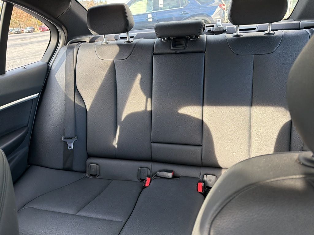 2017 BMW 3 Series 330i xDrive