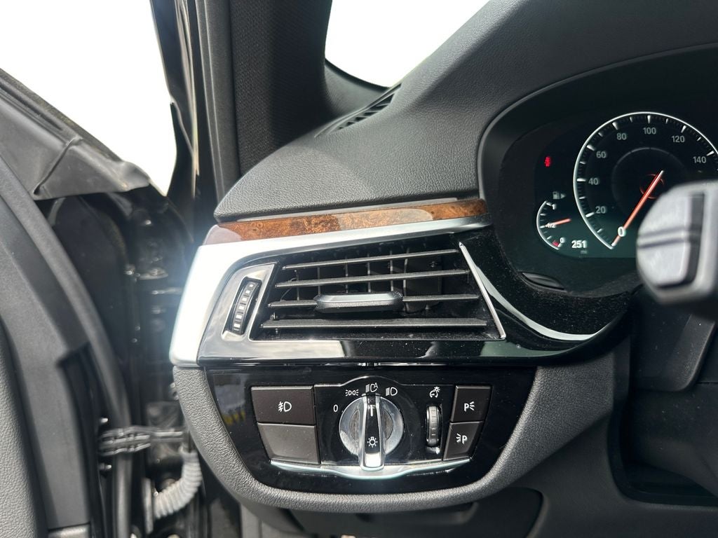 2019 BMW 5 Series 540i xDrive
