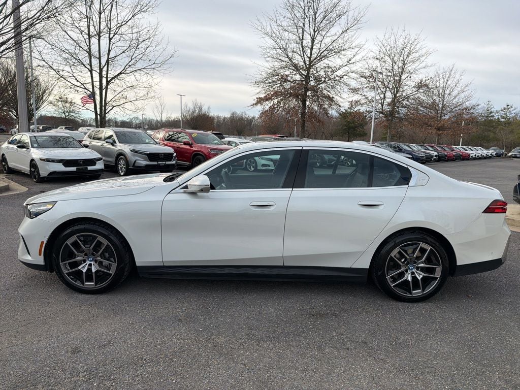 2025 BMW i5 xDrive40