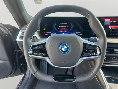 2025 BMW i4 xDrive40 Connected Pro