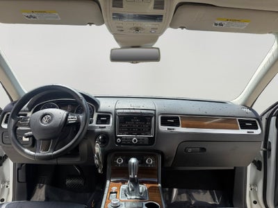 2016 Volkswagen Touareg V6 TDI Lux