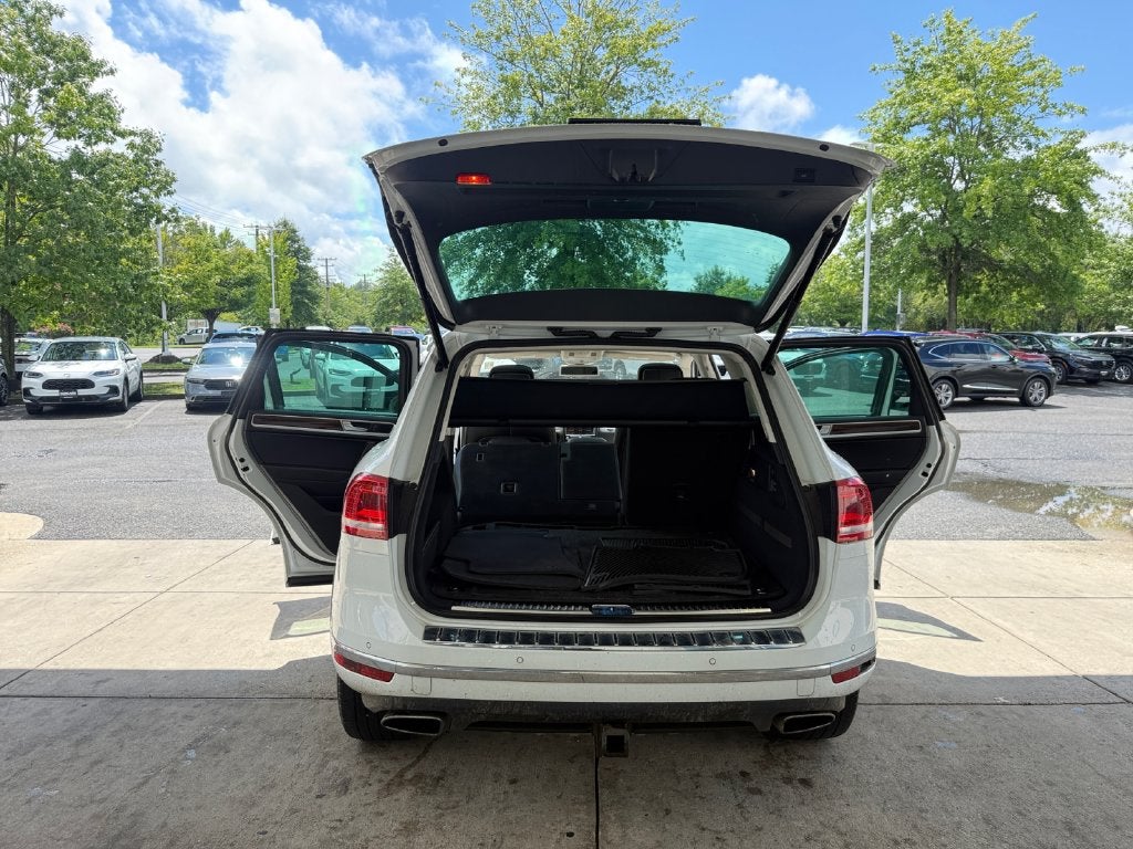 2016 Volkswagen Touareg V6 TDI Lux