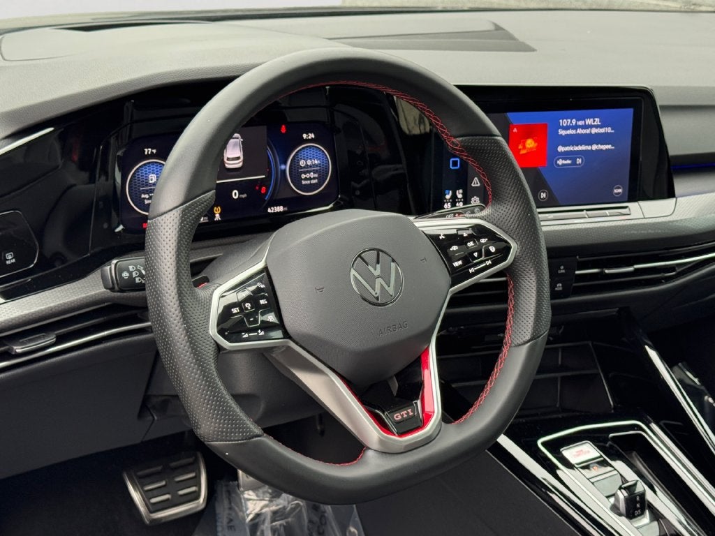 2023 Volkswagen Golf GTI Autobahn