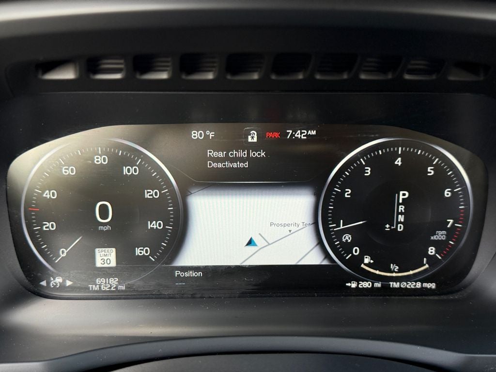 2021 Volvo XC90 T6 Momentum
