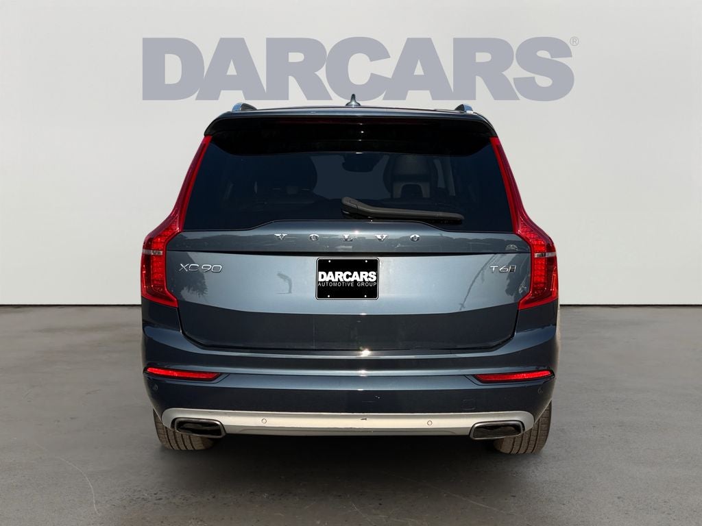 2021 Volvo XC90 T6 Momentum