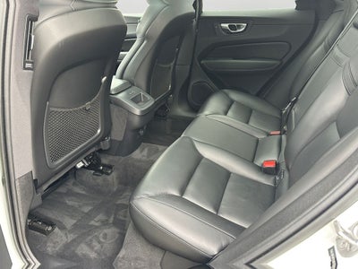 2023 Volvo XC60 B5 Core
