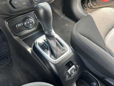 2023 Jeep Renegade Trailhawk