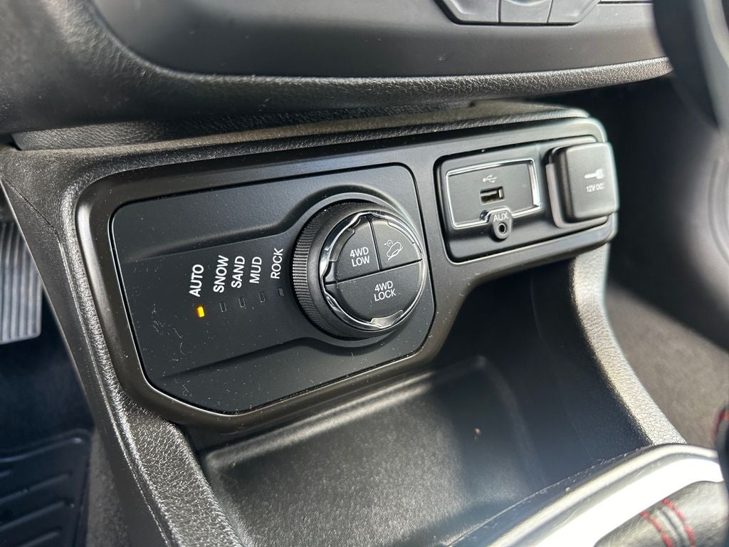 2023 Jeep Renegade Trailhawk