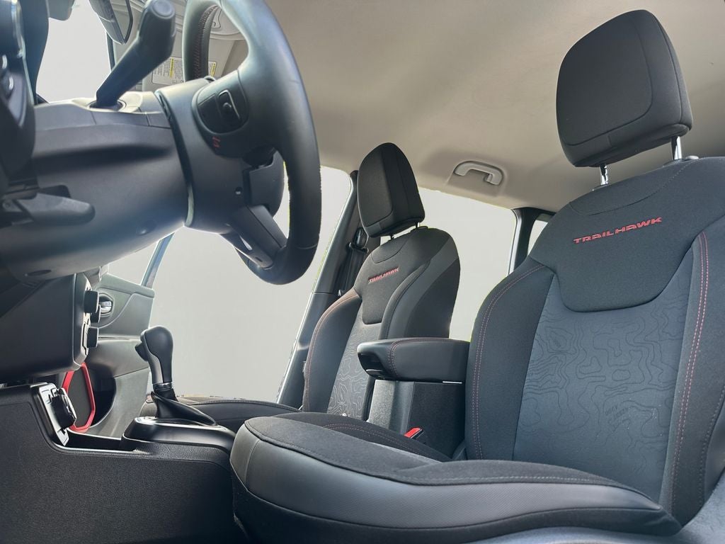 2023 Jeep Renegade Trailhawk